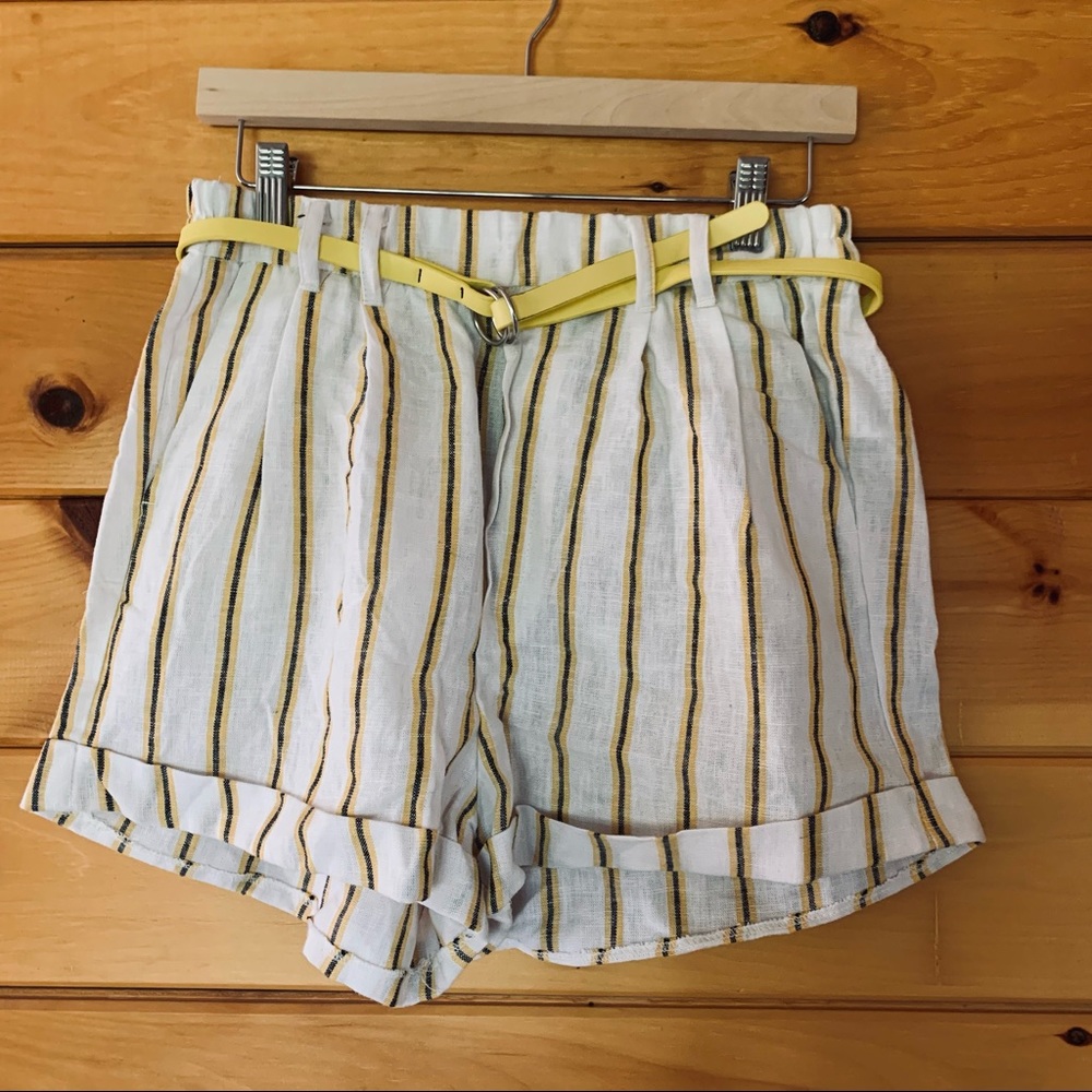 New! Love Tree Linen Striped Shorts